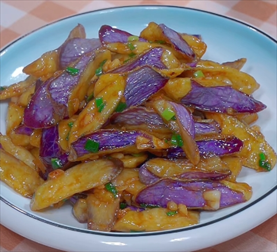 黄焖茄子怎么做_家常做法窍门