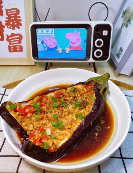 清蒸蒜泥茄子怎么做_蒸茄子要多久才软