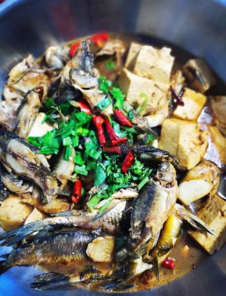 杂鱼一锅鲜怎么做_杂鱼一锅鲜的做法大全