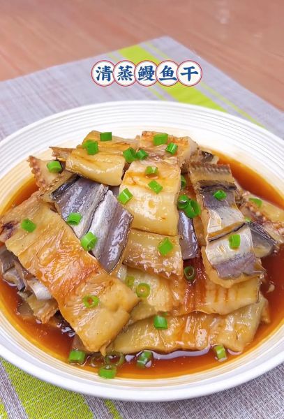 清蒸鳗鱼怎么做_清蒸鳗鱼的家常做法