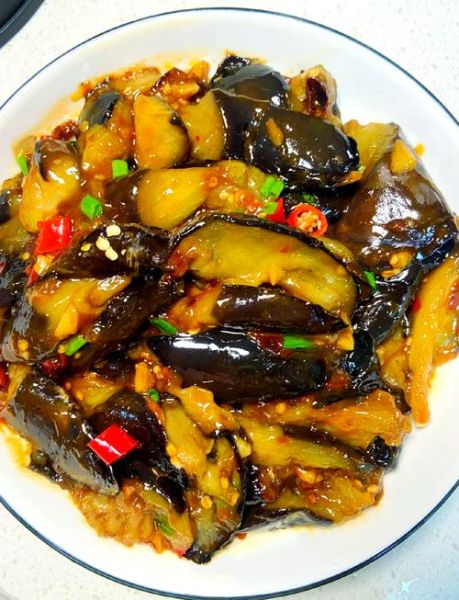 蒜泥茄子怎么做才好吃_家常做法步骤详解