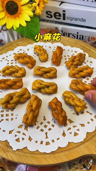 炸麻花怎么做_炸麻花家常做法