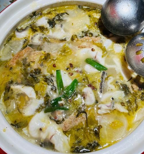 酸菜鱼片怎么做_酸菜鱼片的家常做法