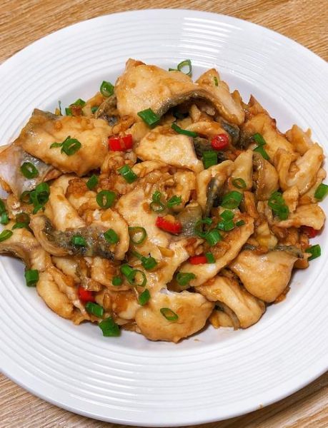 鱼片怎么做好吃_鱼片的家常做法步骤