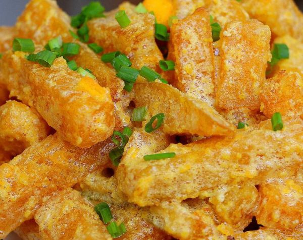 咸鸭蛋炒南瓜怎么做_咸蛋黄南瓜做法详解