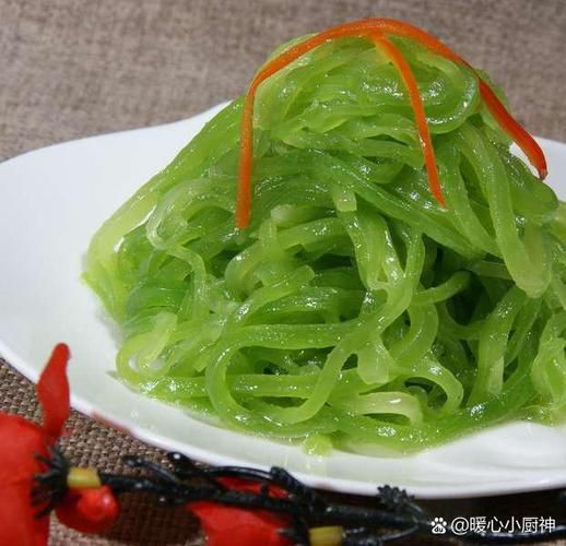 炒莴笋怎么炒才脆_莴笋用不用焯水