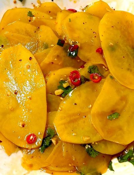 酸辣土豆片怎么做_酸辣土豆片用哪种醋更香