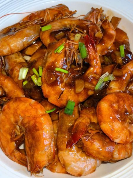 油焖大虾怎么做_正宗油焖大虾做法步骤