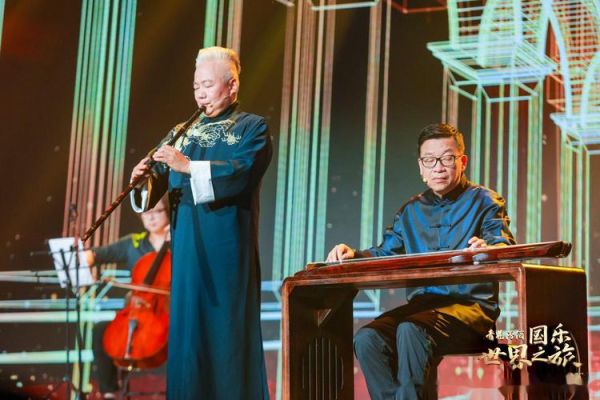 听古琴用什么耳机好_古琴曲适合什么场景听