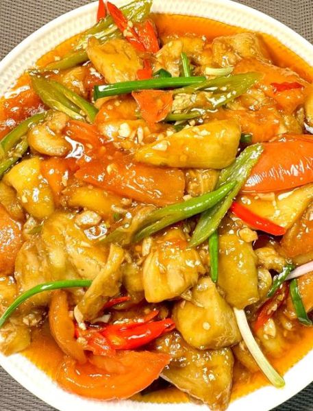 茄子炒西红柿怎么做_茄子炒西红柿的家常做法