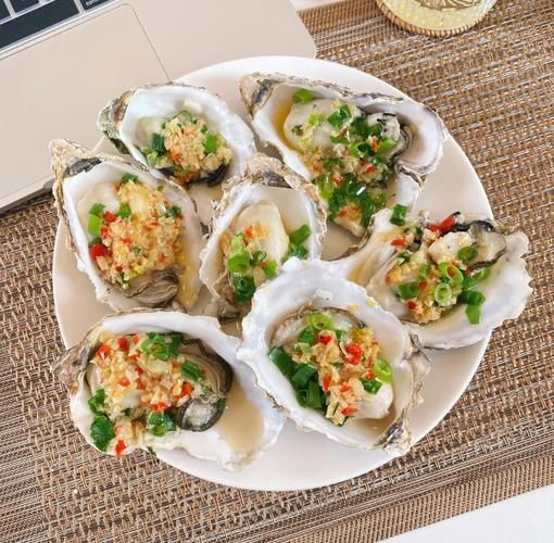 生蚝蒜蓉怎么做_蒜蓉生蚝蒸多久才熟