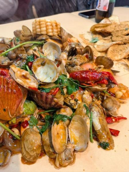 海鲜大杂烩怎么做好吃_家常海鲜大杂烩做法