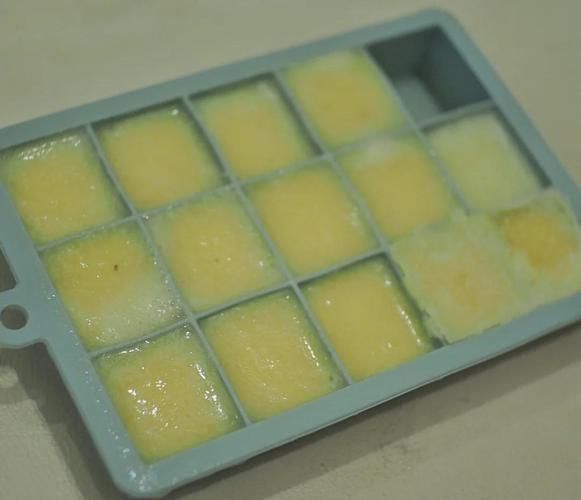 雪碧怎么做_自制雪碧配方比例