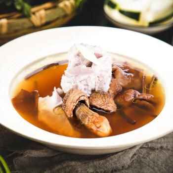 松茸排骨汤怎么做_松茸排骨汤需要焯水吗