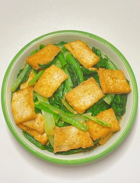 青菜炒豆腐怎么炒不碎_青菜炒豆腐家常做法
