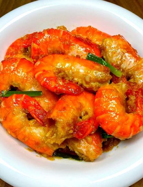 油焖大虾最简单的做法_油焖大虾怎么做才入味