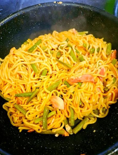 扁豆焖面怎么做_扁豆焖面家常做法