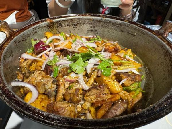 炕锅羊肉怎么做_炕锅羊肉正宗做法