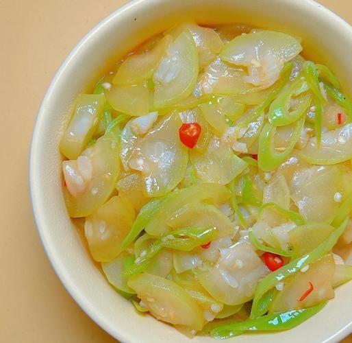 炒葫芦瓜怎么做好吃_炒葫芦瓜要不要焯水