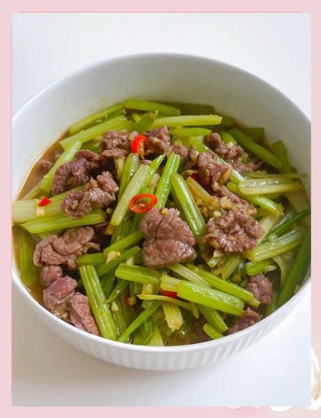 芹菜怎么炒好吃_芹菜的家常做法