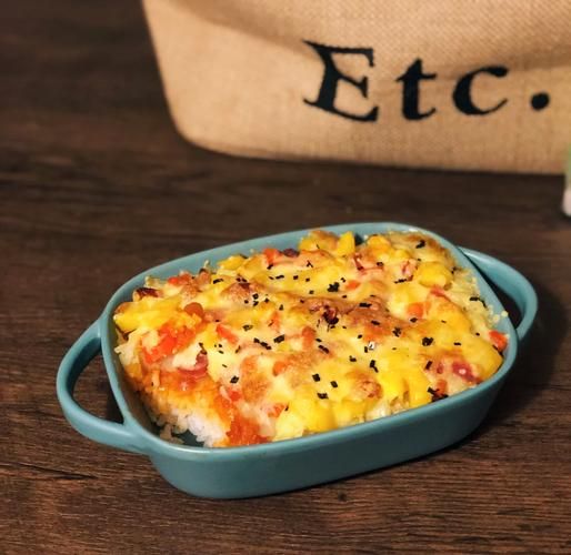 芝士焗饭怎么做_芝士焗饭需要哪些材料