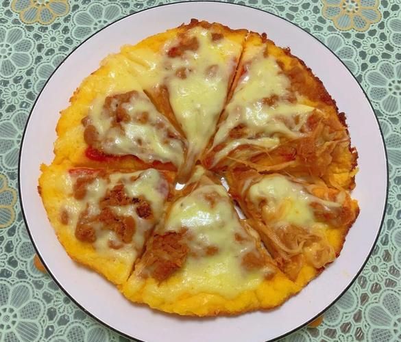 平底锅披萨怎么做_不用烤箱能做披萨吗