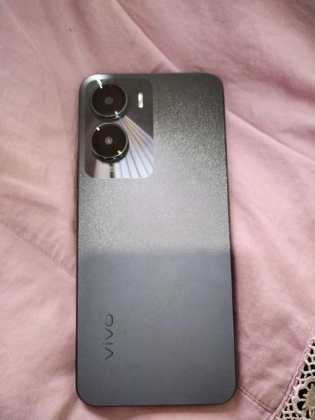 vivo Y35值得买吗_vivo Y35续航怎么样