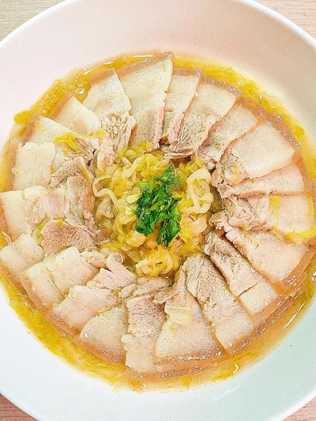 酸菜白肉怎么做好吃_酸菜白肉正宗做法