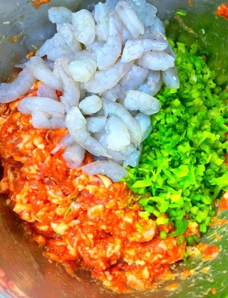 虾仁猪肉饺子馅怎么调_虾仁猪肉饺子馅的做法