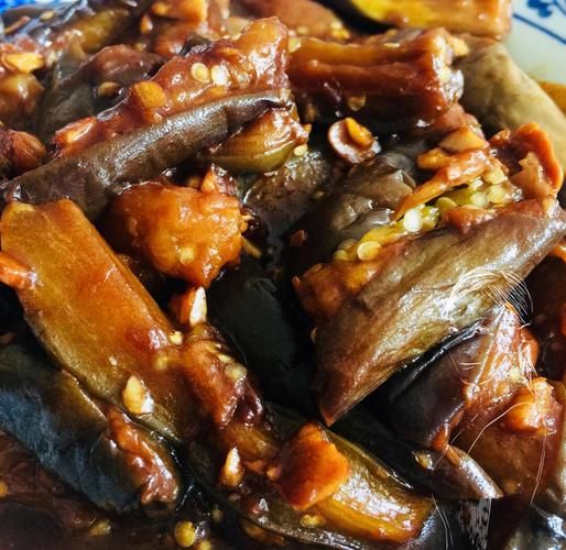 茄子酱的家常做法_茄子酱怎么做好吃