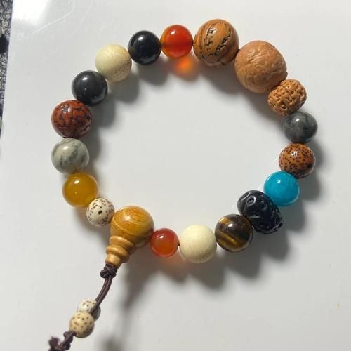 梦到手链断了_意味着什么