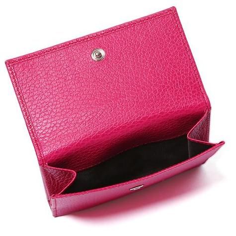 粉红色钱包招财吗_粉红色钱包对财运的影响