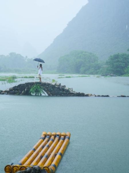 梦到桥河水是什么意思_梦见桥和河水预示什么