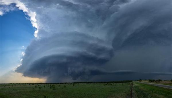 梦到大风是什么意思_梦见大风预示什么