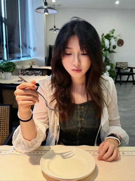 梦到卖花是什么意思_梦见卖花预示什么