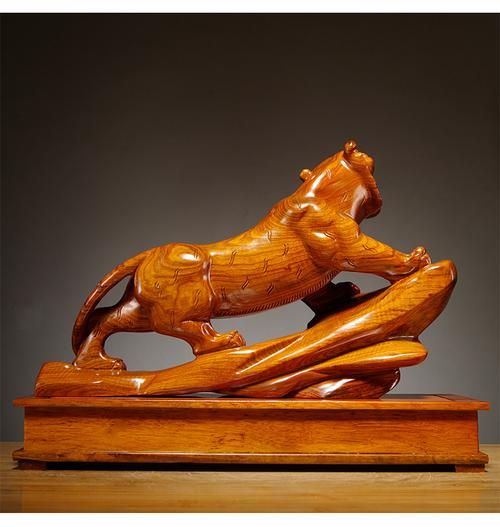 木质属相摆件怎么选_木质属相摆件风水作用