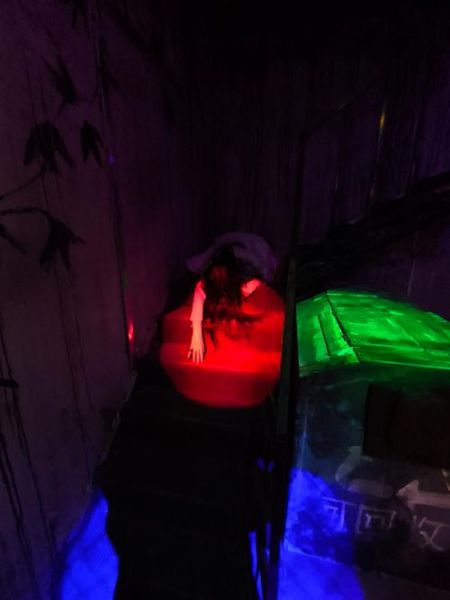 梦到去鬼屋是什么意思_梦见鬼屋预示什么