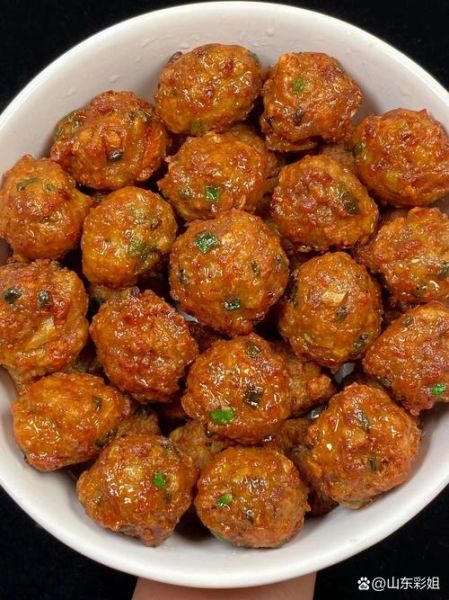 梦到吃肉丸子是什么意思_周公解梦吃肉丸子预示什么