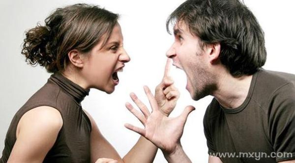 梦到和客户吵架_是什么意思