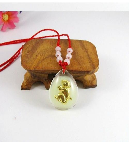 开光12属相金属挂件有什么用_佩戴禁忌有哪些