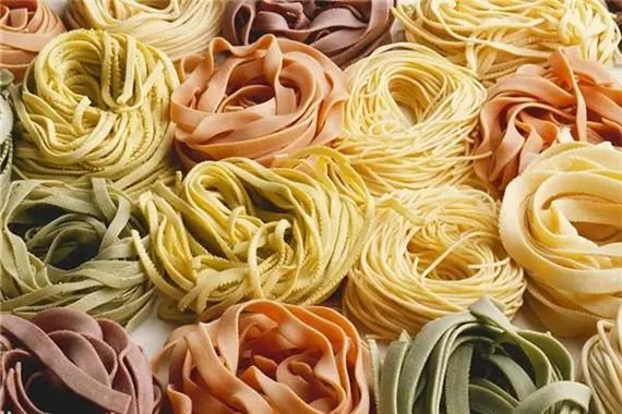 梦到吃面条是什么意思_周公解梦原版解析