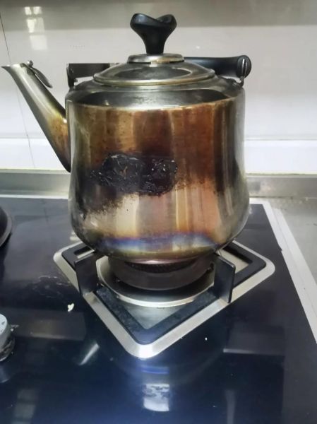 梦到水烧干_梦见水烧干是什么意思