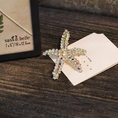 梦到发卡是什么意思_梦到发卡预示什么