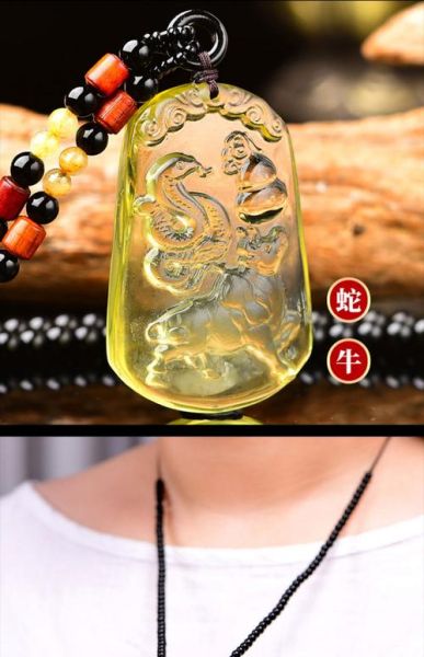 属鸡戴什么招财_属鸡佩戴什么最旺财运