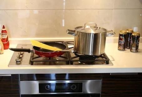 梦到灶台是什么意思_灶台在梦里预示什么