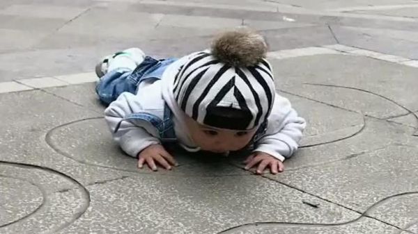 梦到孩子摔倒_是什么意思