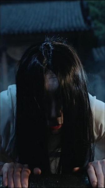 梦到看鬼片是什么意思_梦到看鬼片预示着什么