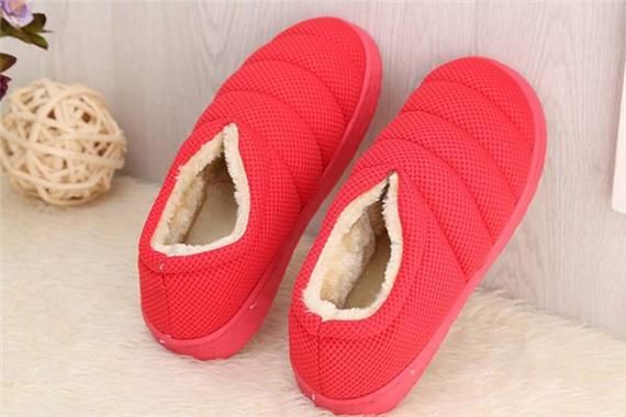 梦到别人送拖鞋给我_周公解梦准吗