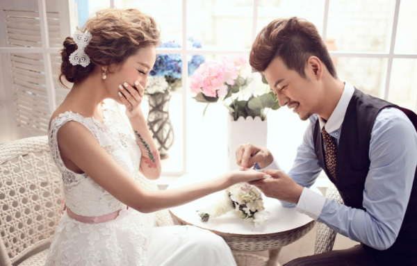 梦到被退婚是什么意思_梦见被退婚预示什么