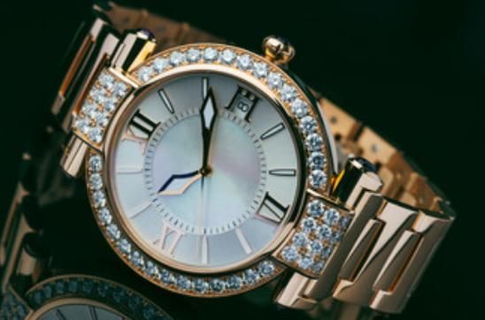 梦到别人送我手表是什么意思_梦见别人送手表的预兆